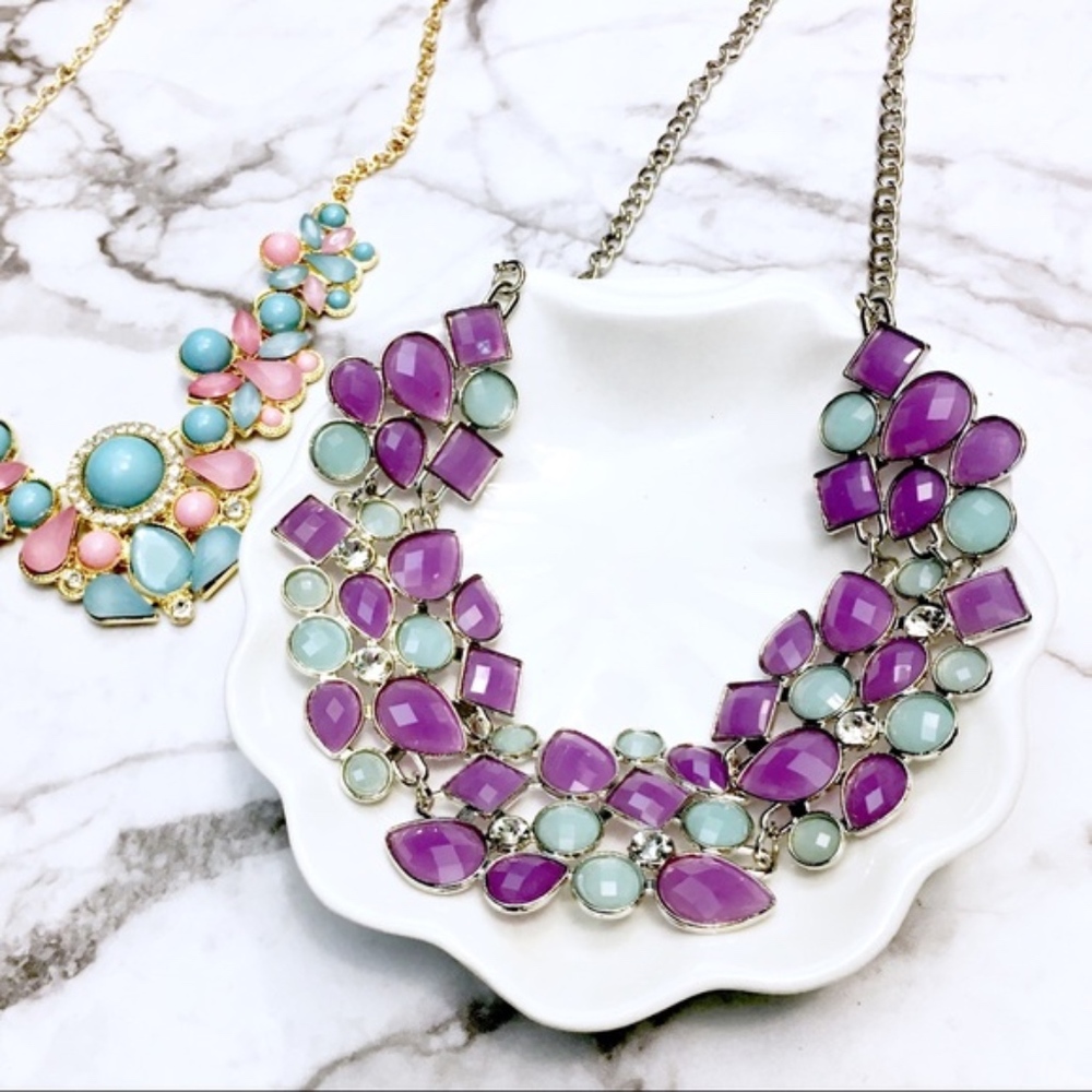 💎 Lavender Periwinkle Statement Necklace - Picture 3 of 7